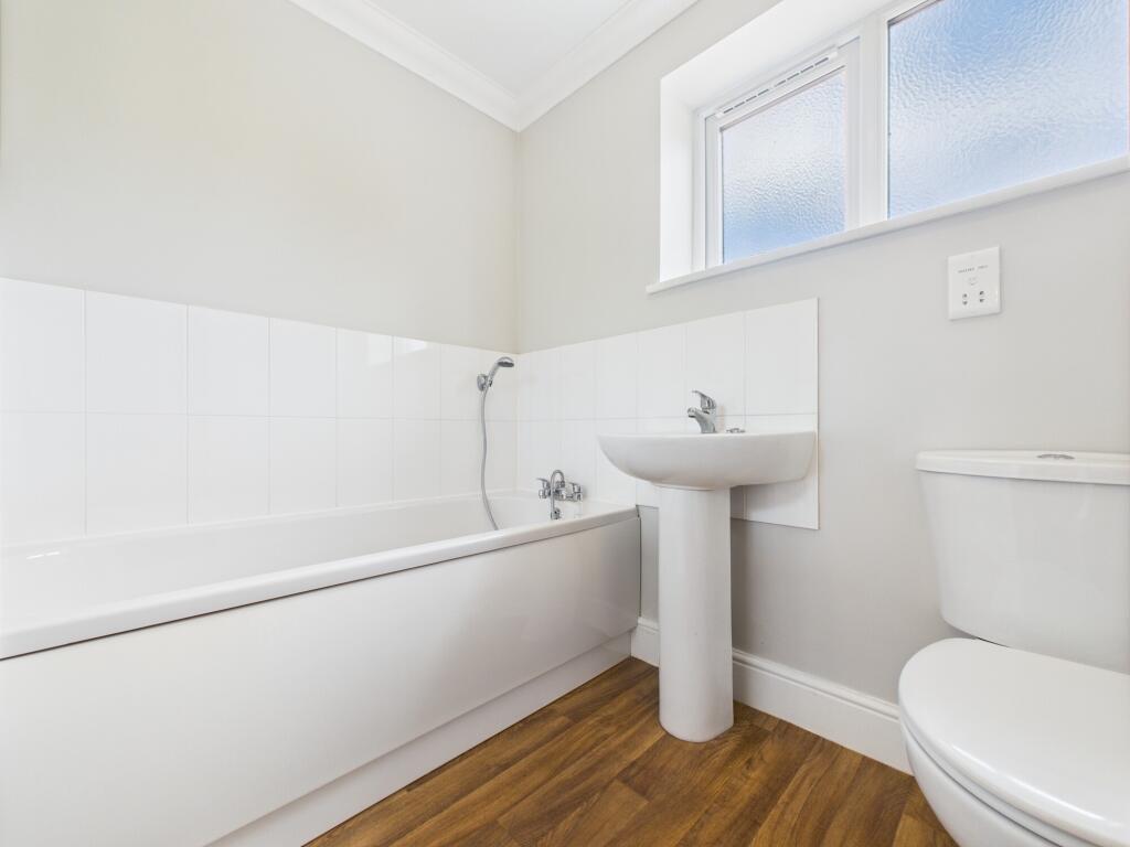Bathroom 2