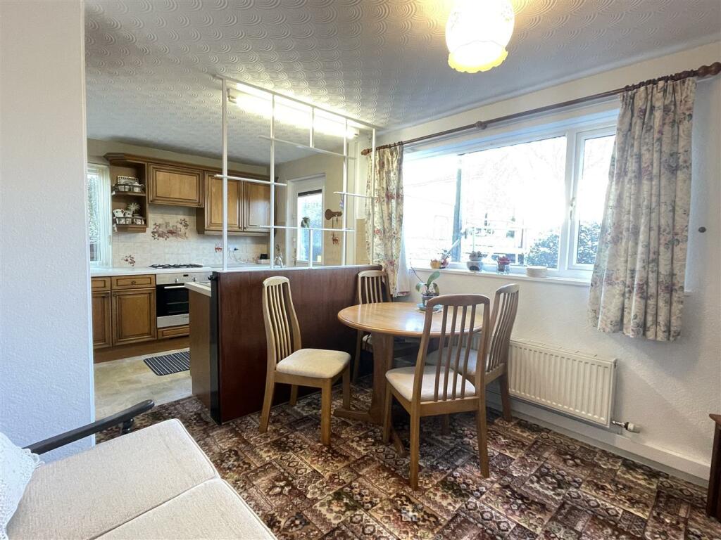 Dining / Kitchen