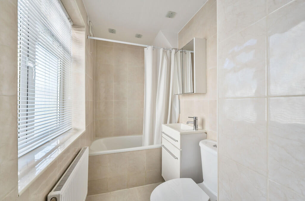 1319697-14-686d16...