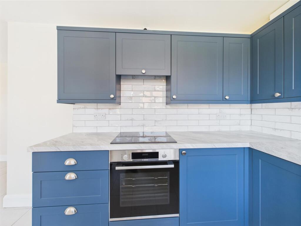 KITCHEN EXAMPLE 3.jpg