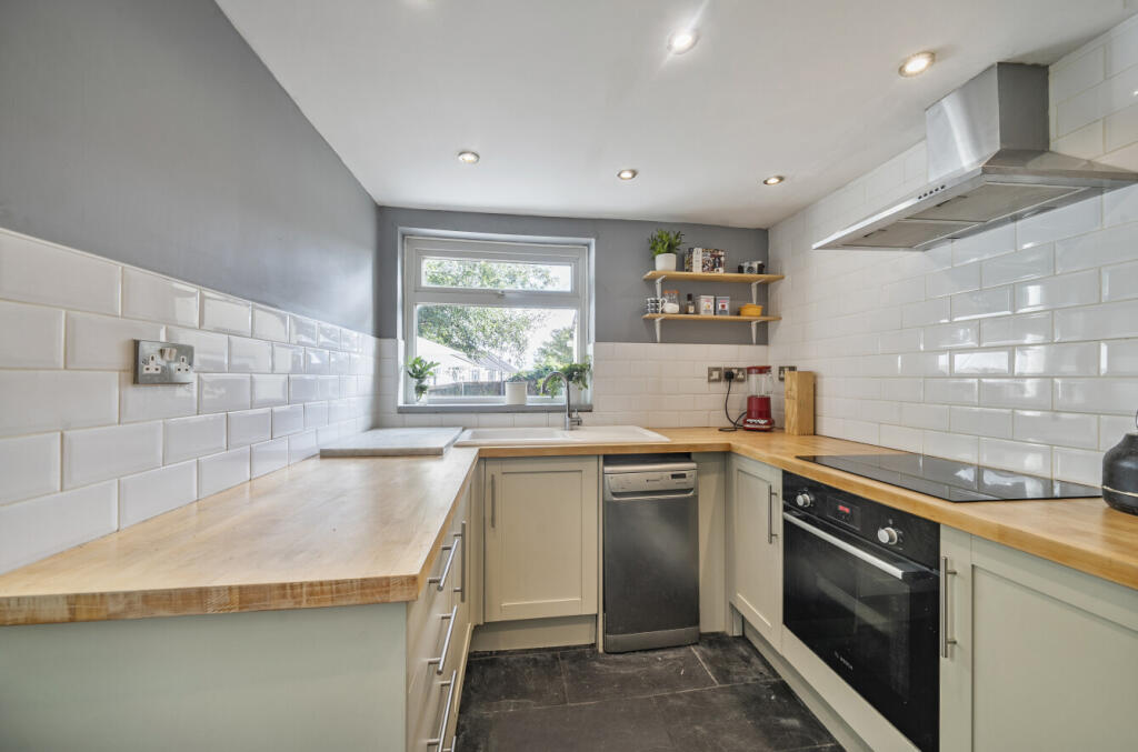 1355284-7-68c3f24...