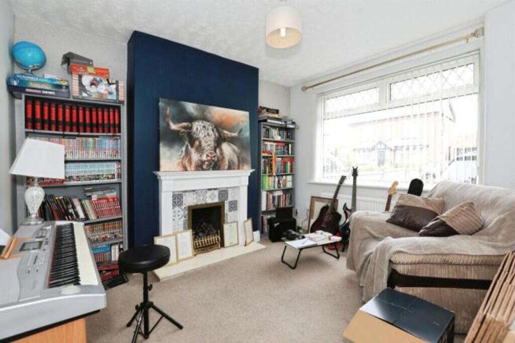 1885_NRT107941_IM...