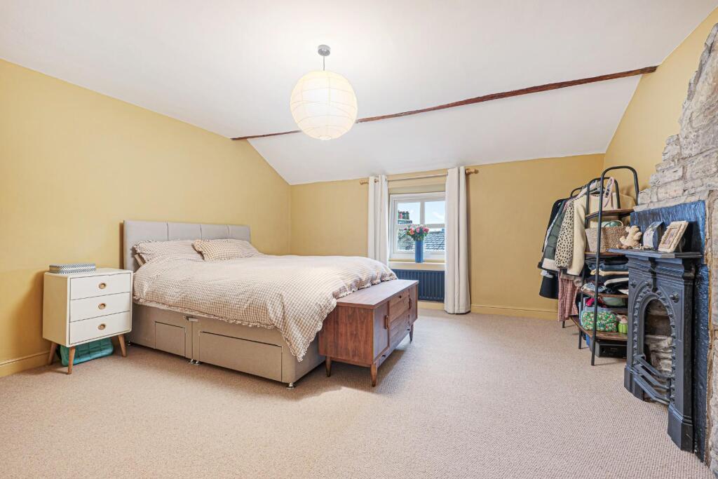 13 Mount Pleasant HDR-15.jpg