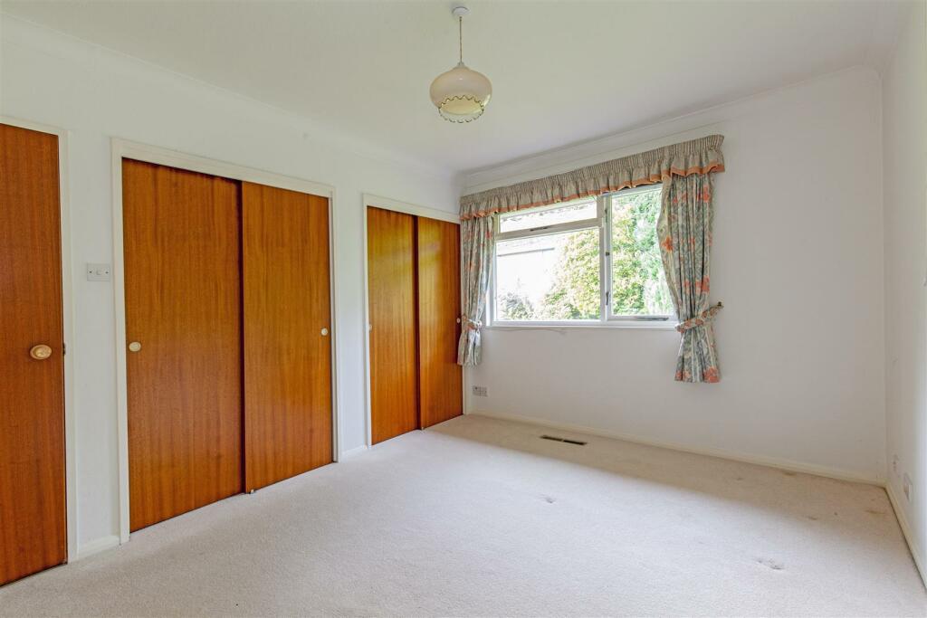 Bedroom 3-1.jpg