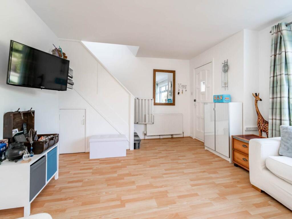 63881_42-ThomsonCres