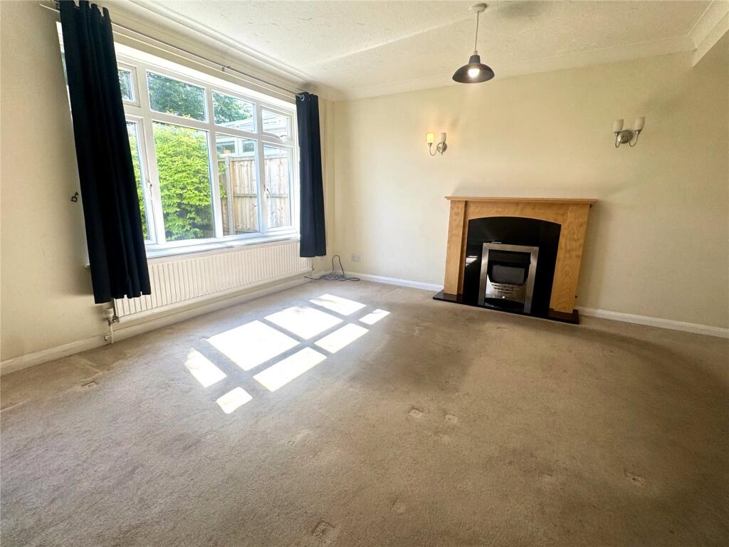 Living/Dining Room