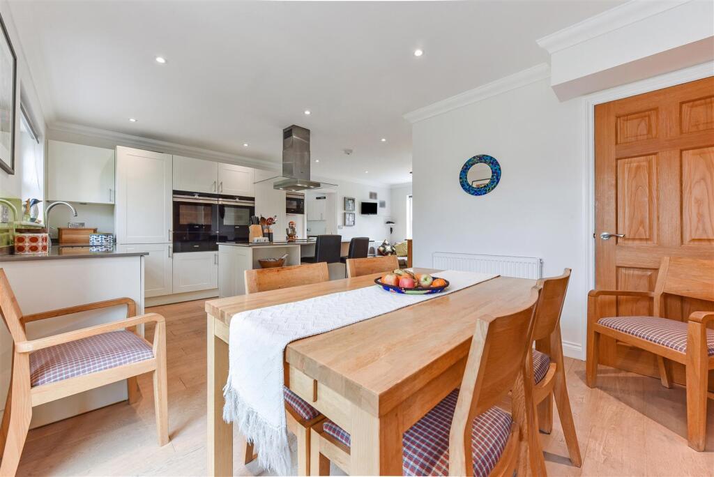 Kitchen/Diner/Family Room