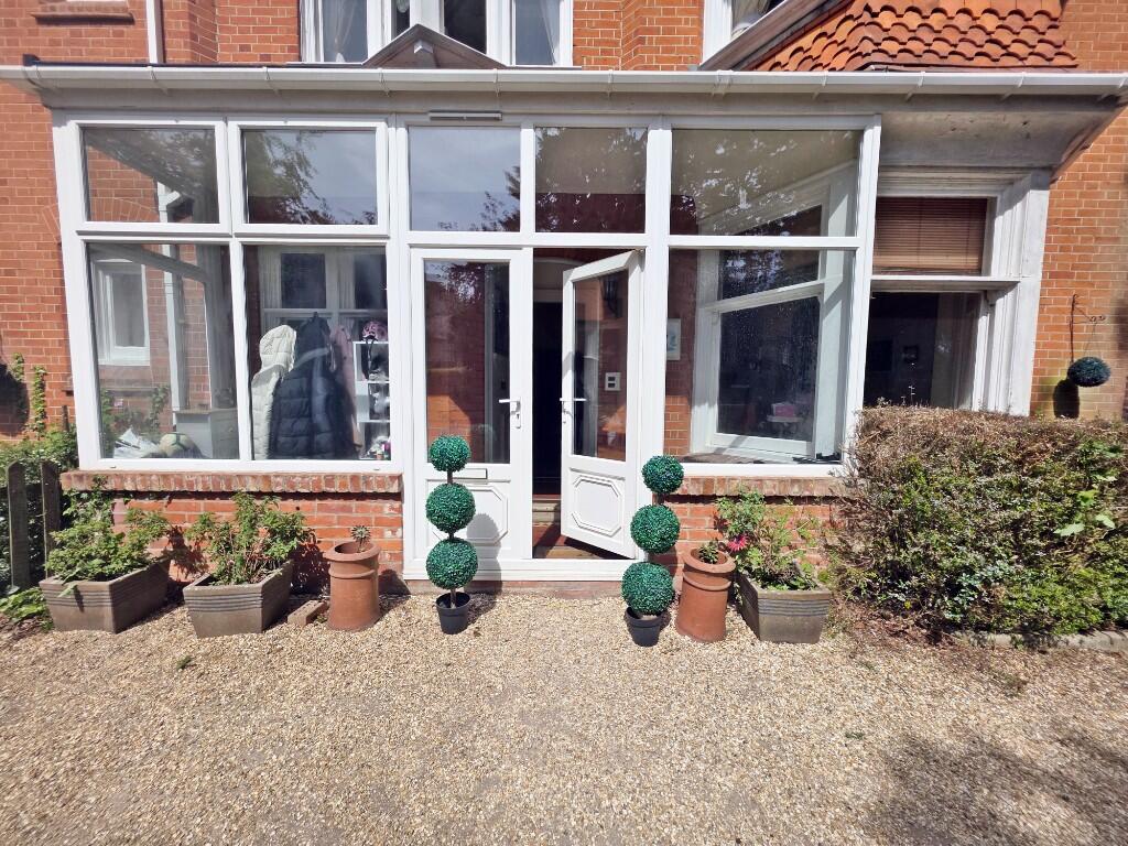 Feature Porch