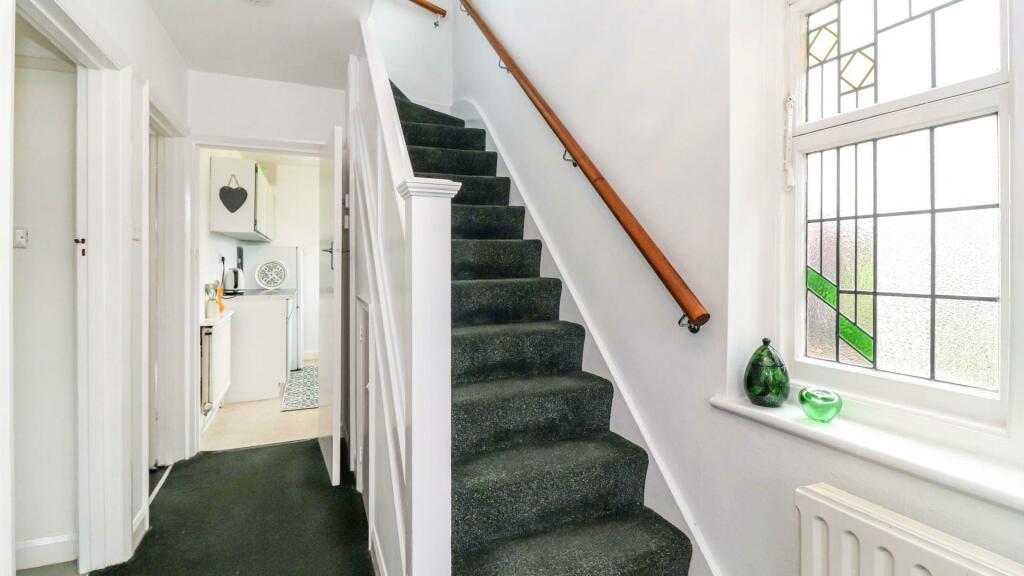 ENTRANCE HALL VIEW