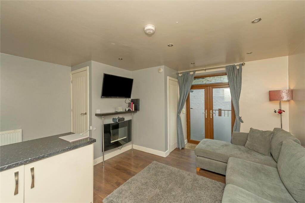 Annex Living/Kit