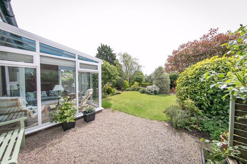 Beautifully landscaped private garden