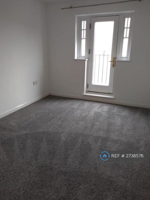 Worcester Court, Rochester, ME1