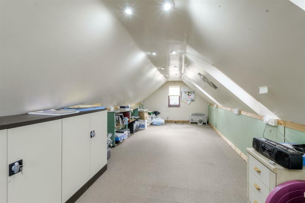 60 Loughborough Road, Coleorton