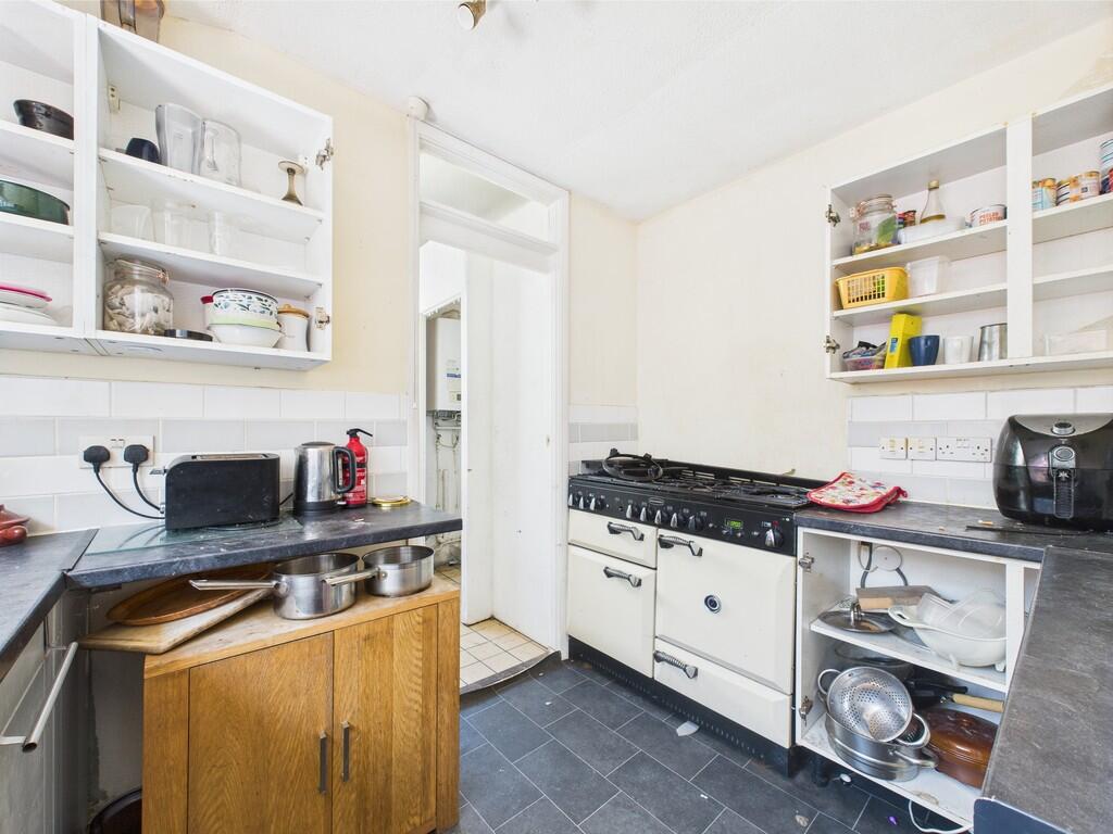 CAM02089G0-PR0478...