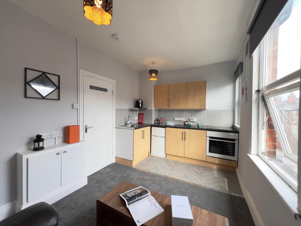 Living Room / Kitchen 2