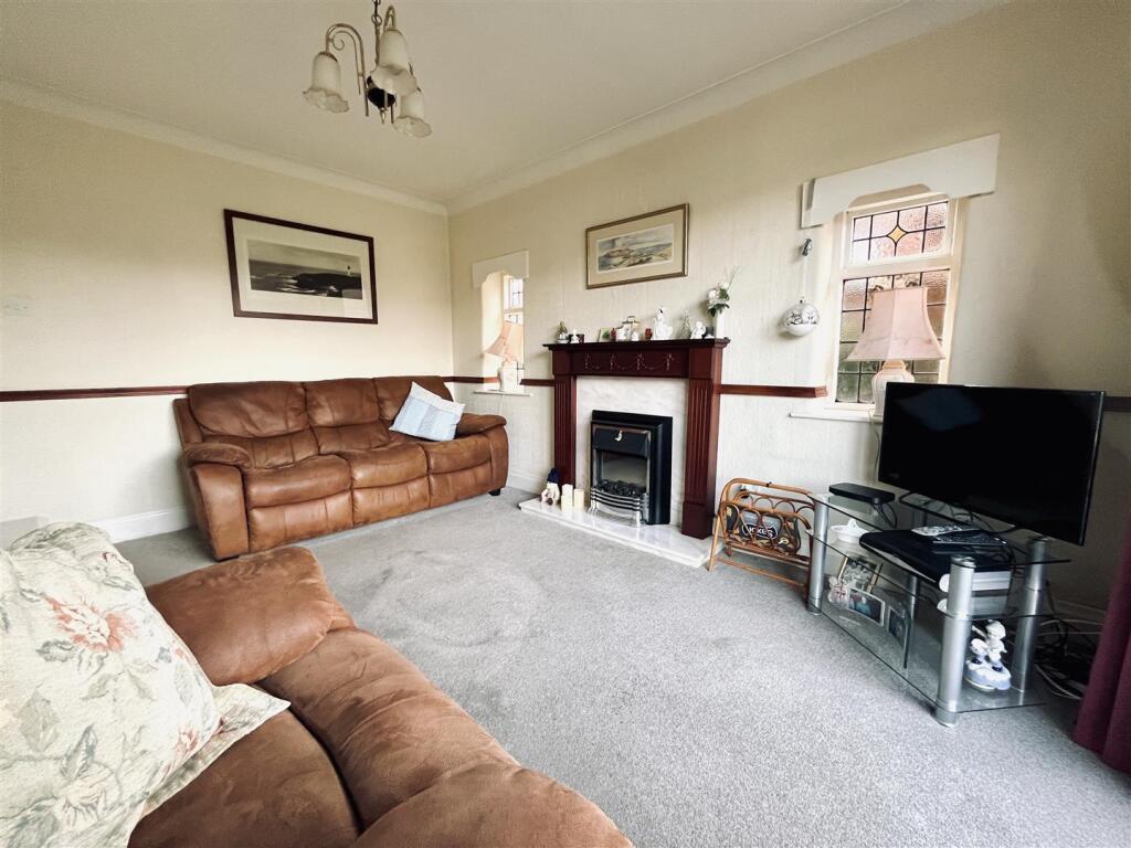 Family Room Aspect 3