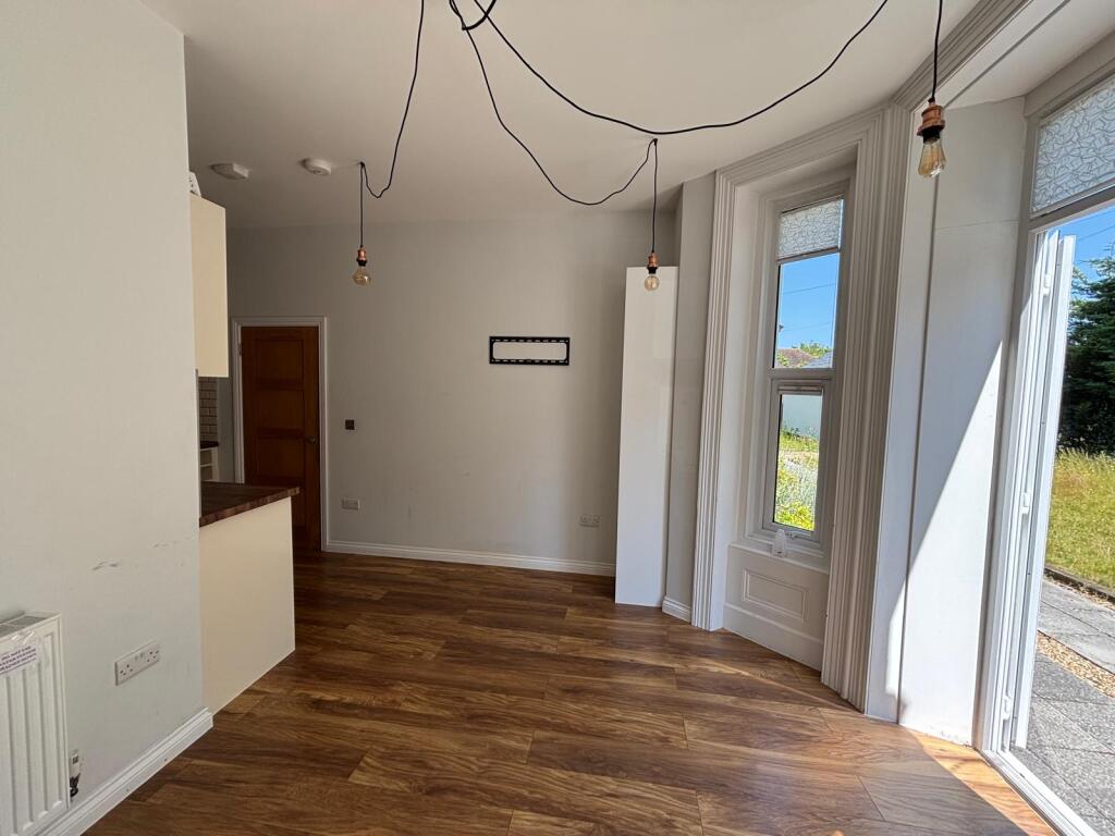 1000031733 T202508111623.jpg