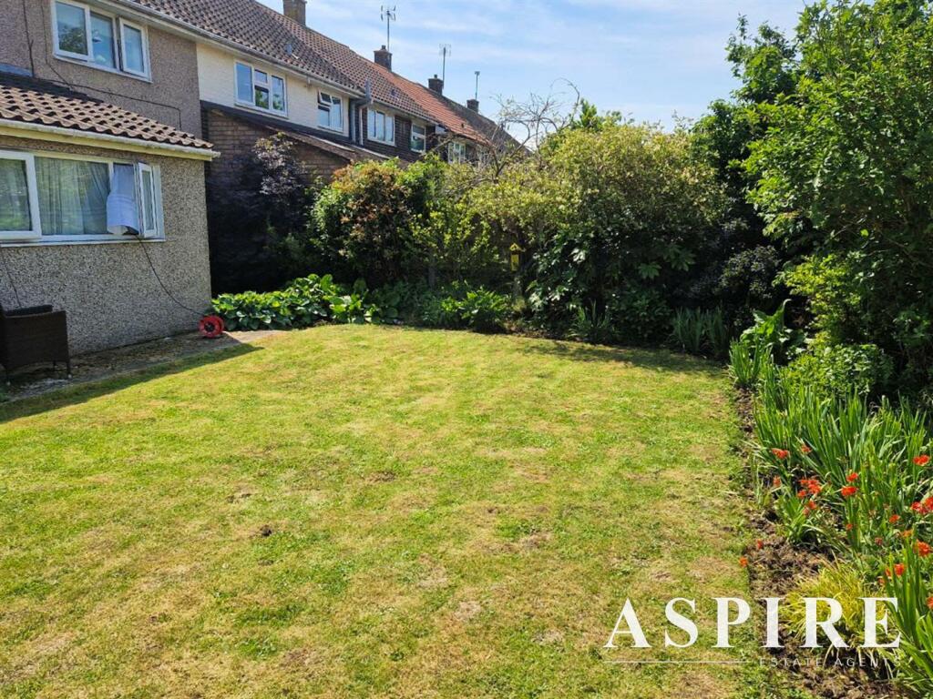 WhatsApp Image 2024-09-14 at 15.25.21.jpg