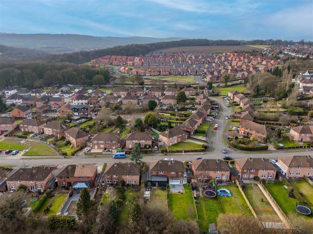 43 Addlington Avenue-03.jpg