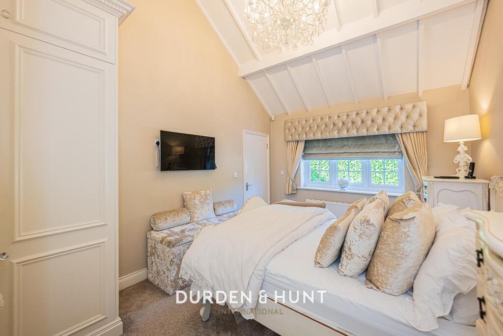 London Road-46.1.jpg