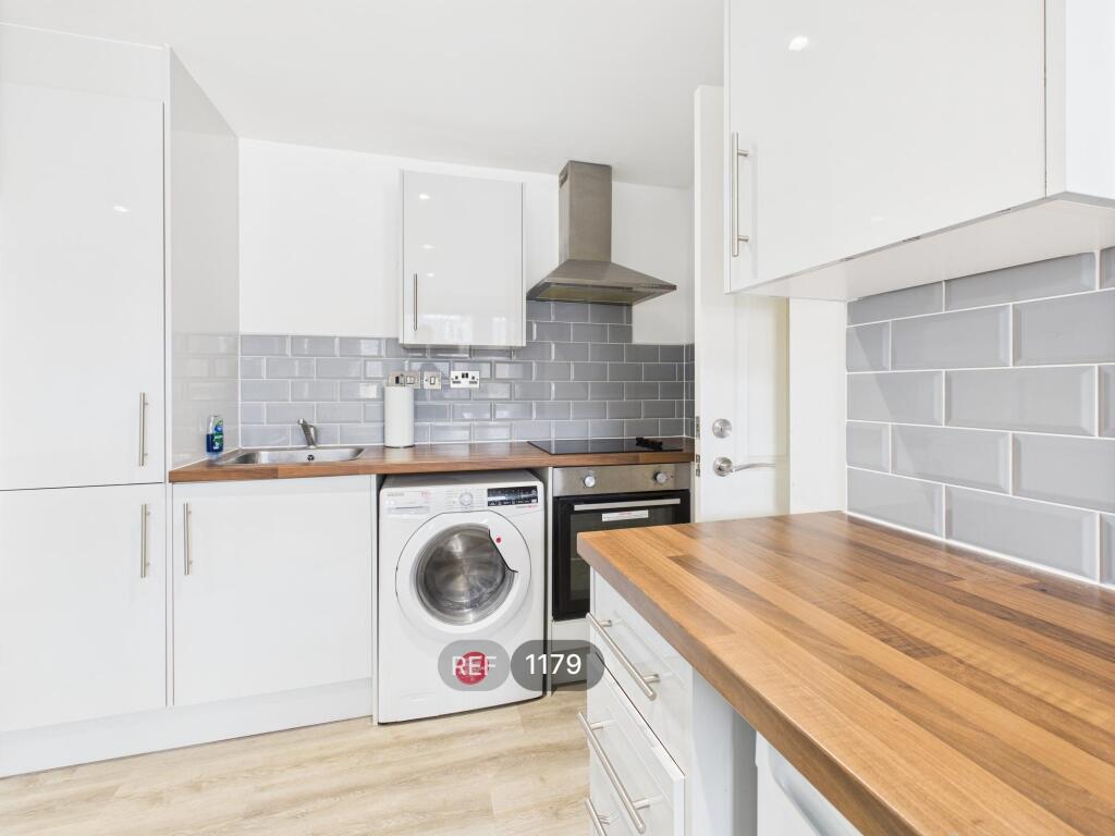 Kitchen / Living area