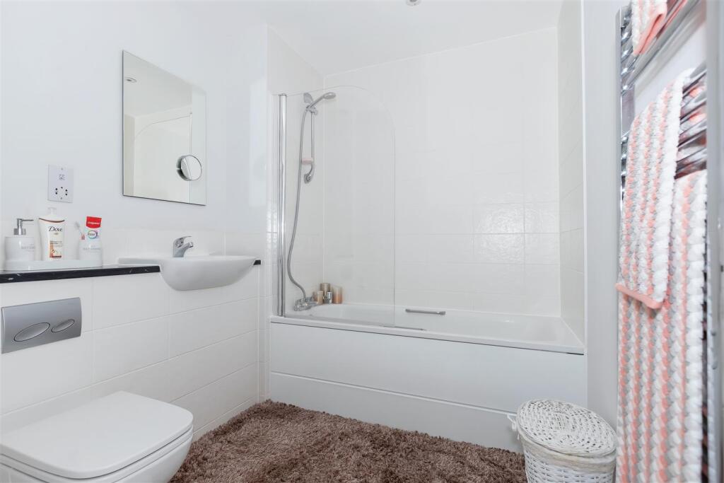 Langdale Mansions_18.jpg