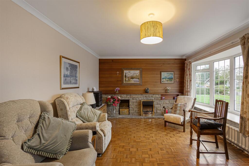 16_Maple_Lane_25.jpg