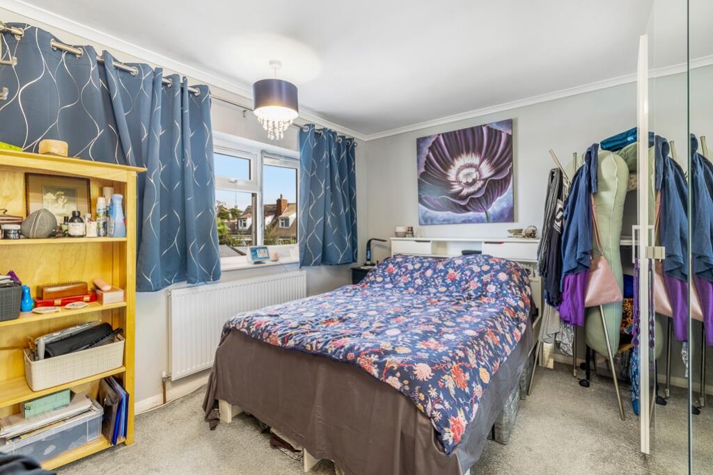 33 Lowgate Avenue (Bicker)-22