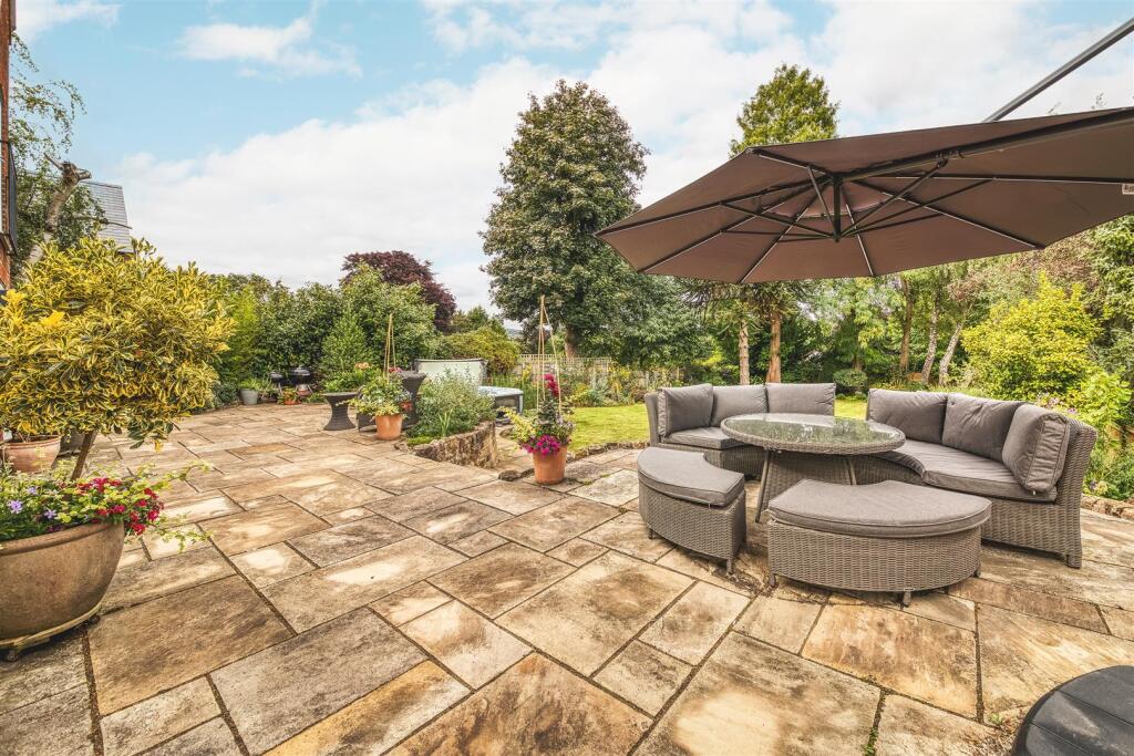 Large Private Garden