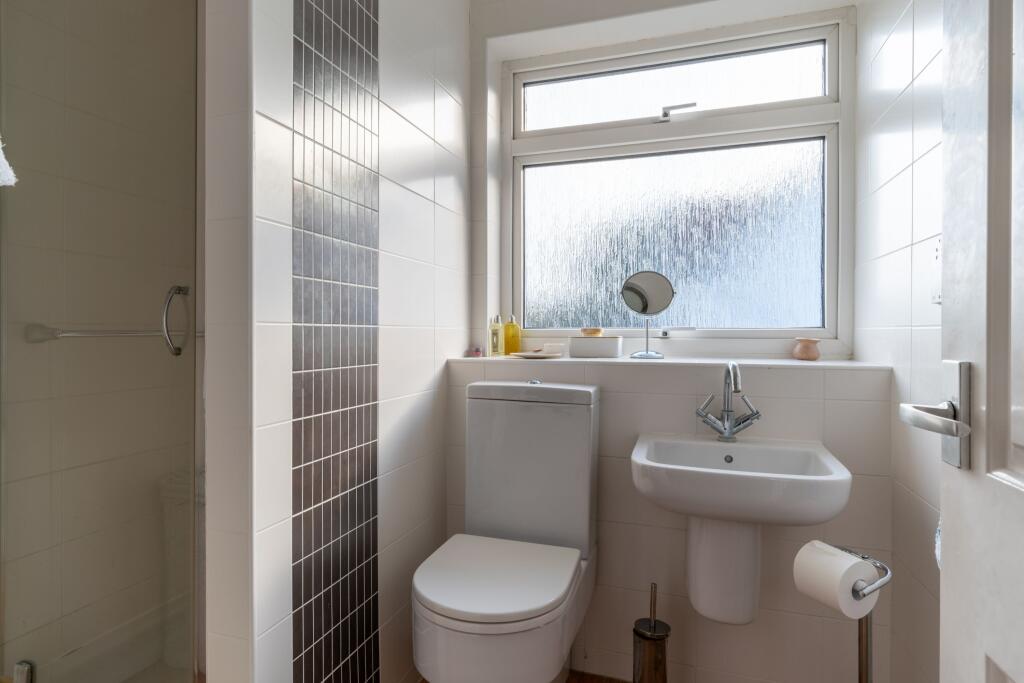 Alhamra, Widford Road, Much Hadham, Hertfordshire, SG10 6AT