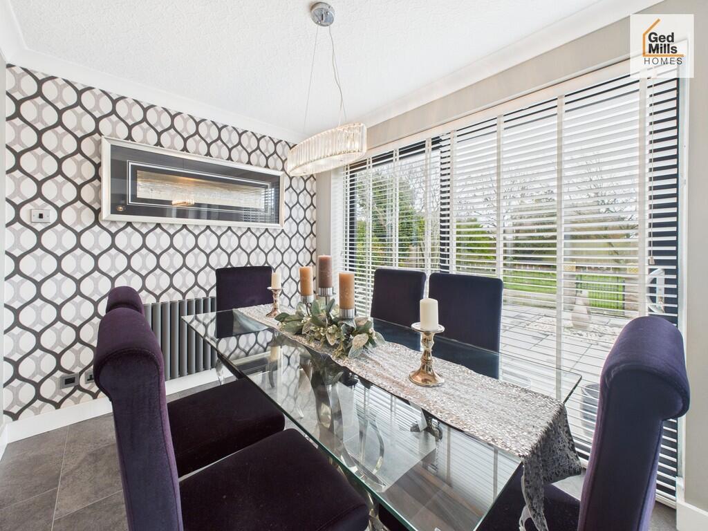 CAM04261G0-PR0108...