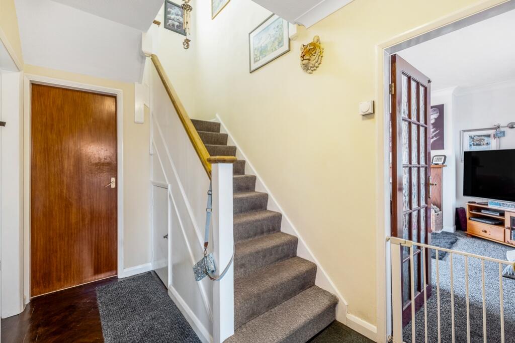 2 Sunningdale Drive (Boston)-14