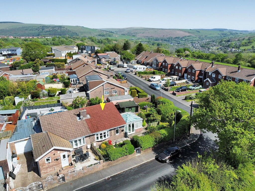 Tudor Drive, Bettws, Bridgend, CF32 8YE