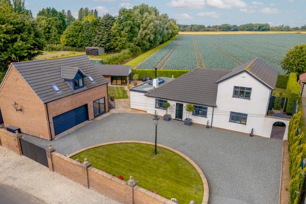 Rose Lodge (Fishtoft)-1