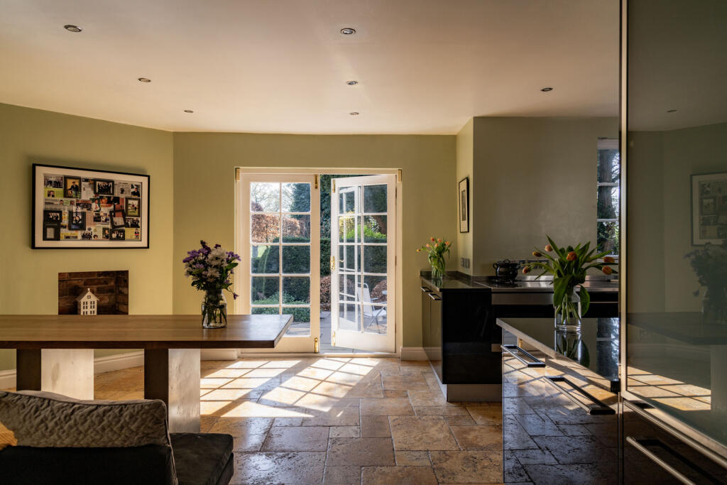 276466 - The Old Rectory 48.jpg