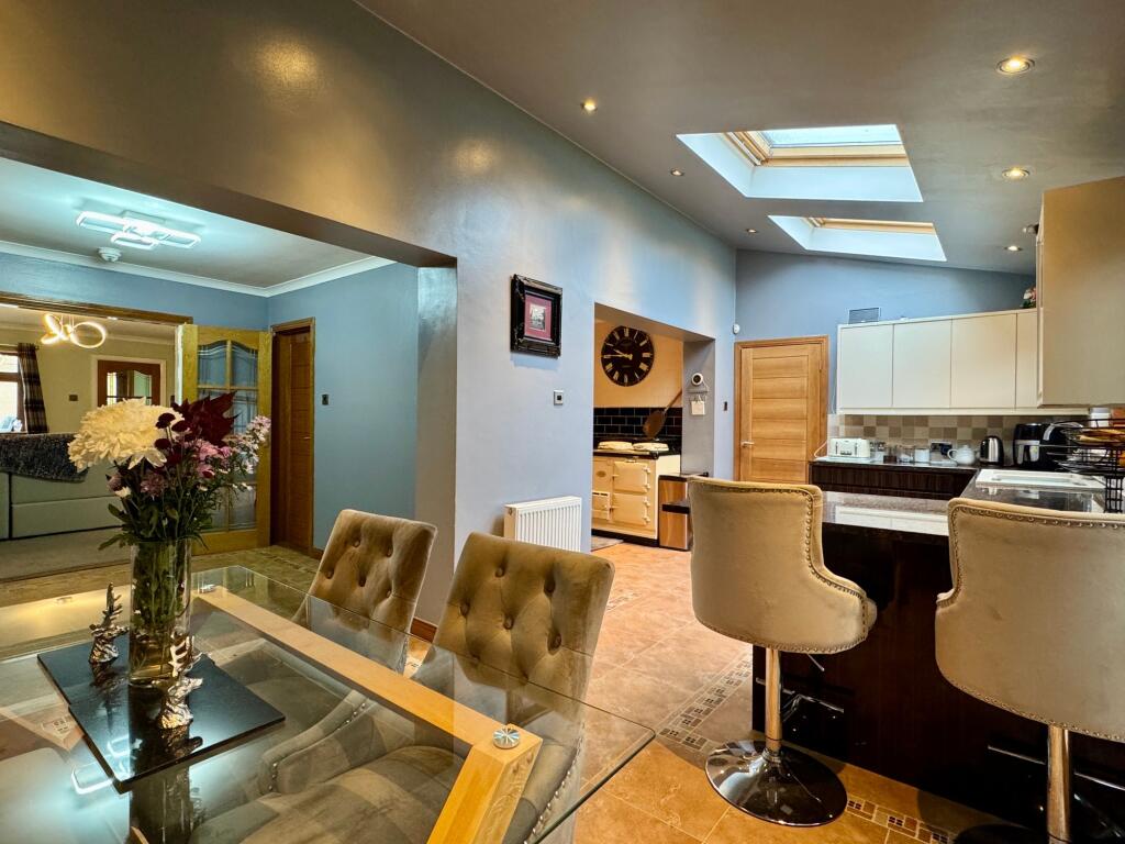 Kitchen Diner