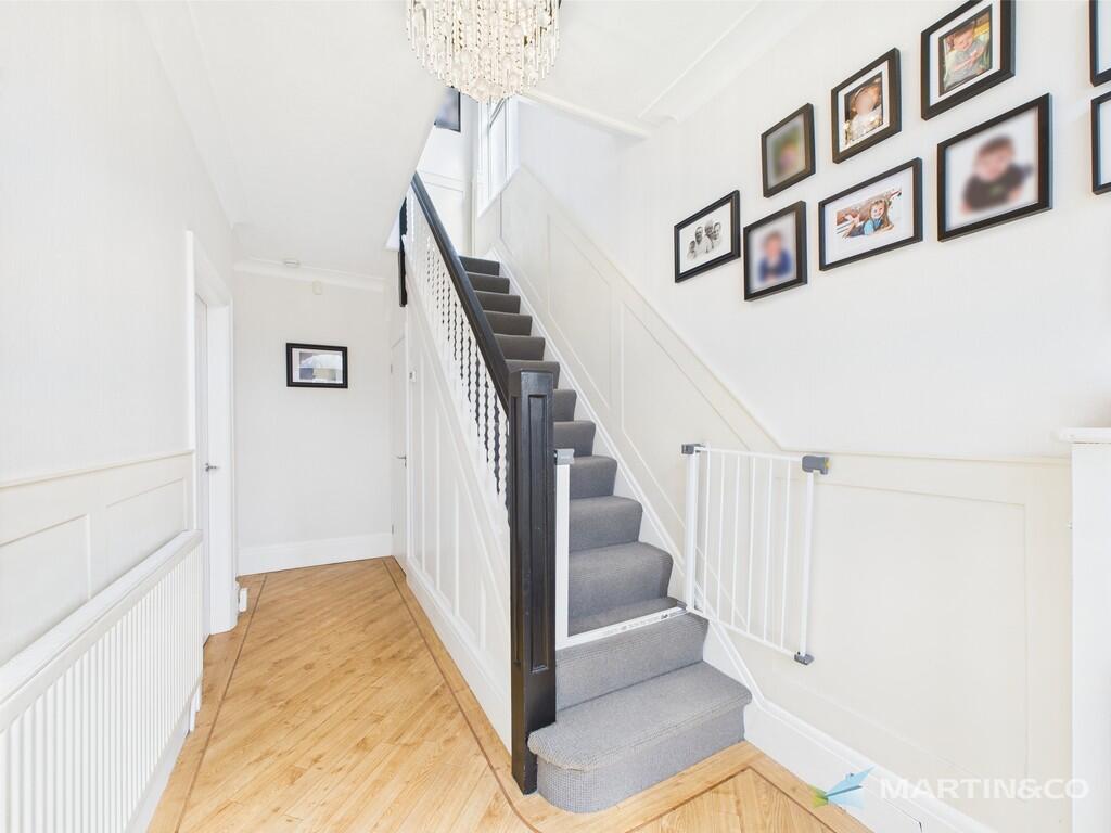 CAM02318G0-PR0441...