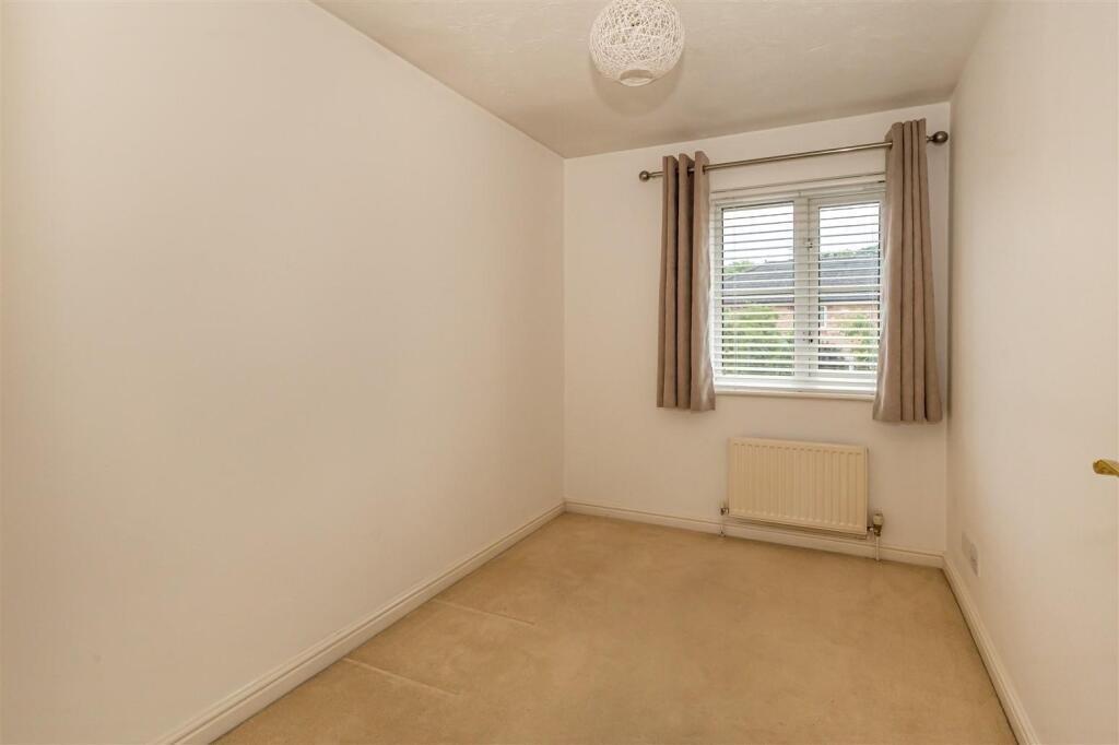 23 Cedar Drive (7).jpg