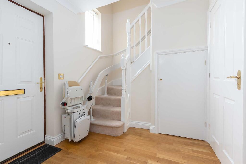 25 Marton Court, Cawston