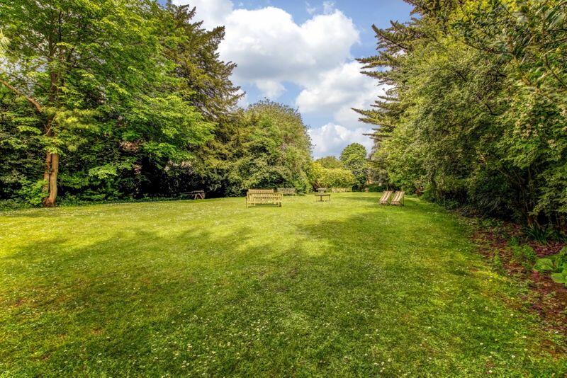 Communal gardens