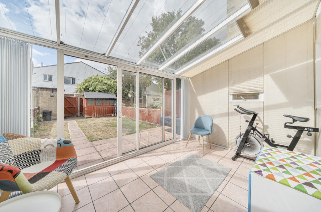 1346456-8-68b0308...