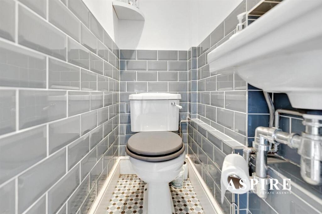 Aspire Estate Agents9.jpg