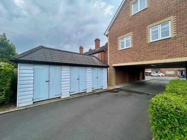 3 Langdon Court bin storage 2.jpg