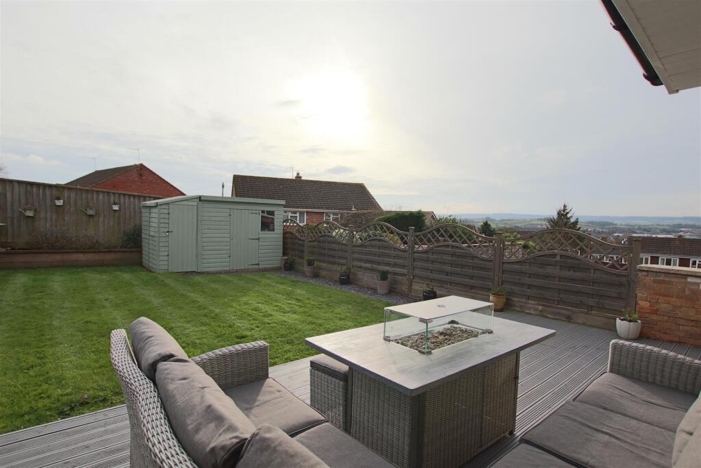 Seating Area and View.JPG