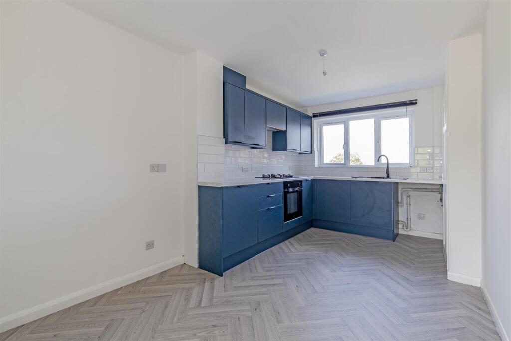 Fabulous Dining Kitchen