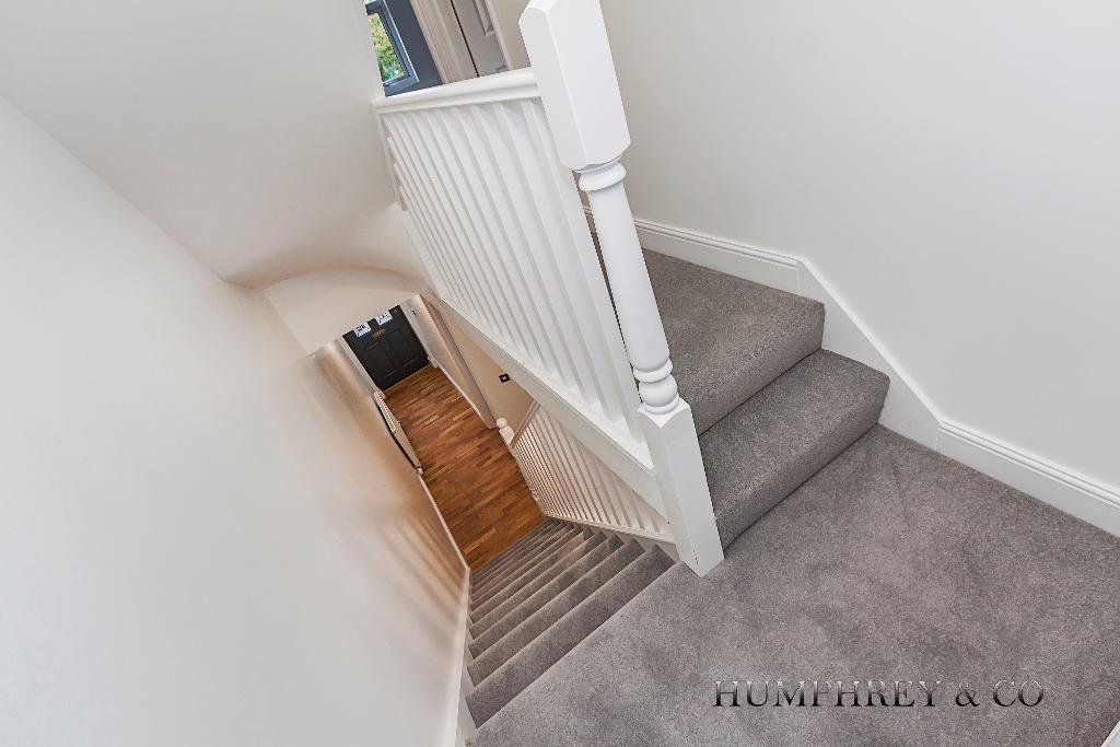 4 bedroom Terraced for sale