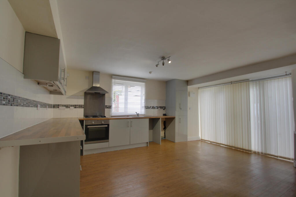 Kitchen/dining area