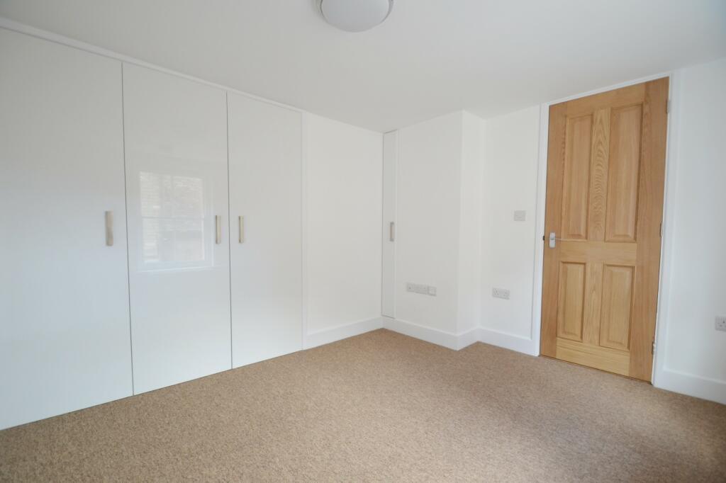 bedroom image 1