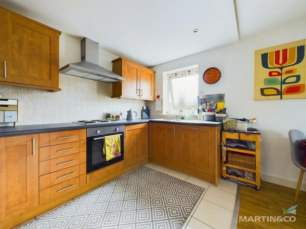 CAM03111G0-PR0210...