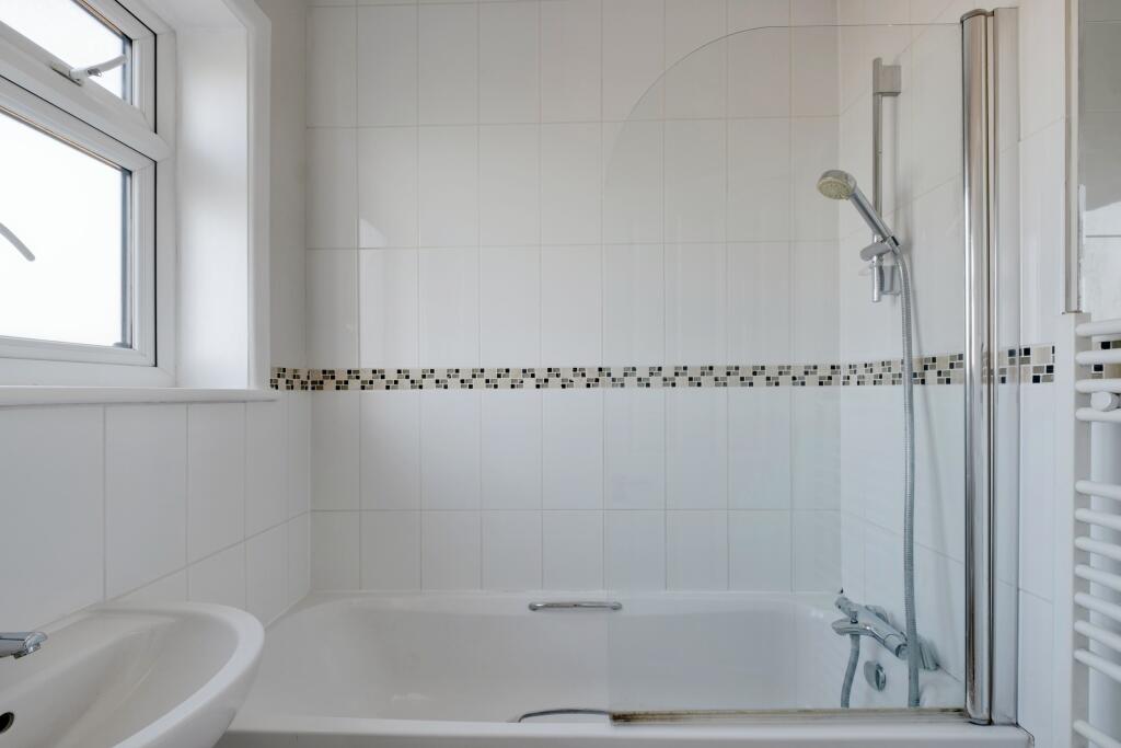 Bathroom Image 1
